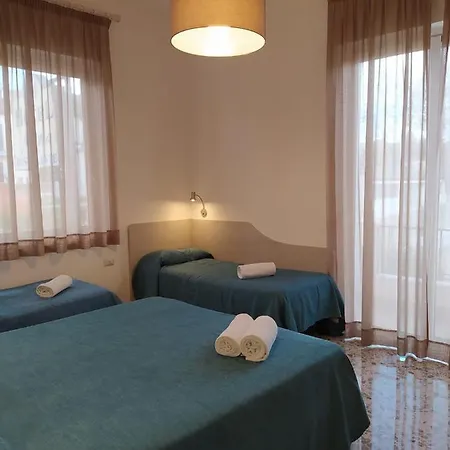 Maria Hotel 3*