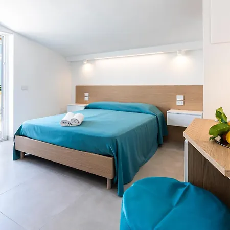 Hotel Maria 3*